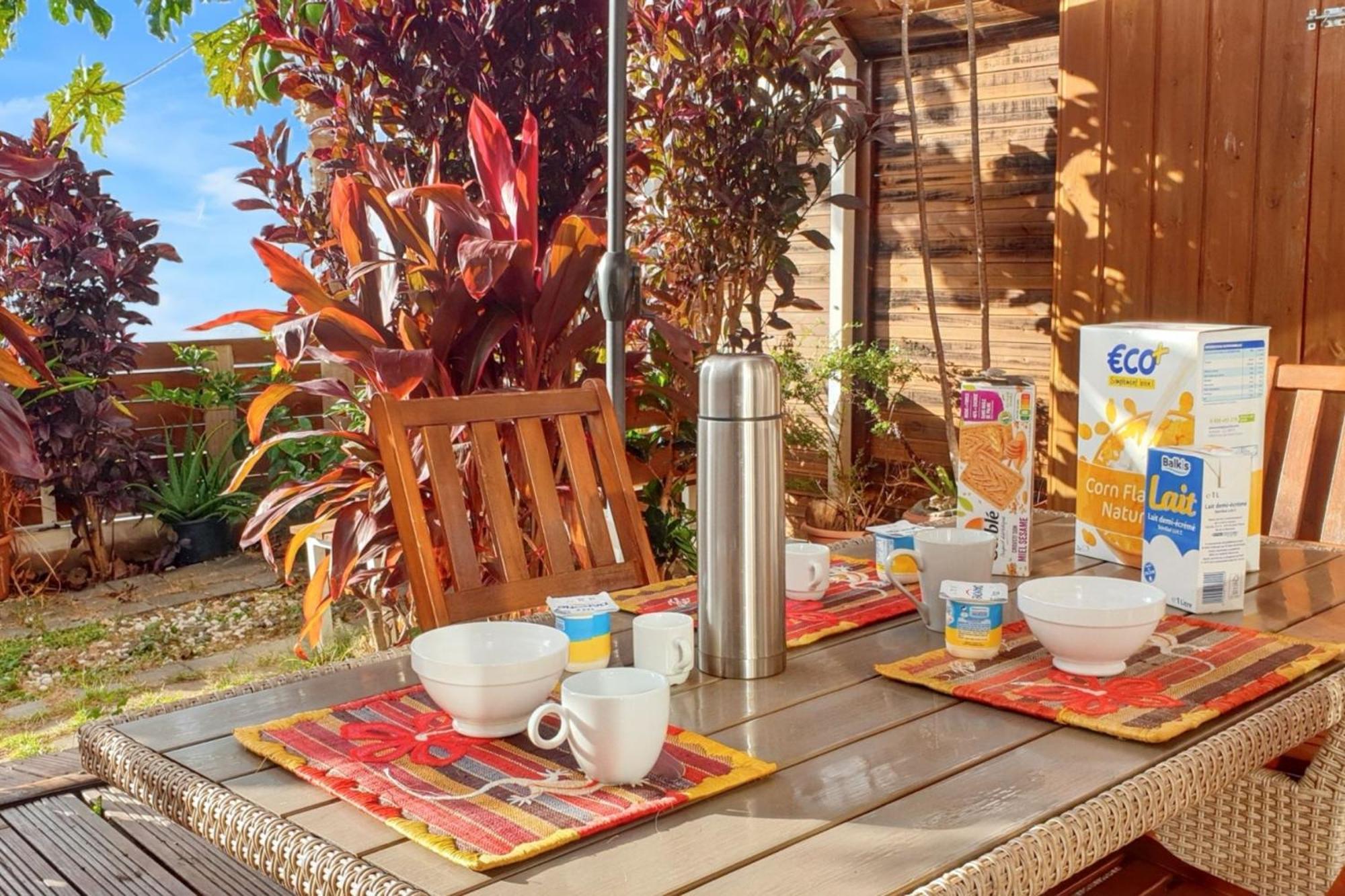Appartement Avec Vue Sur Mer A Saint Paul 50 M² Terrasse Exterior foto